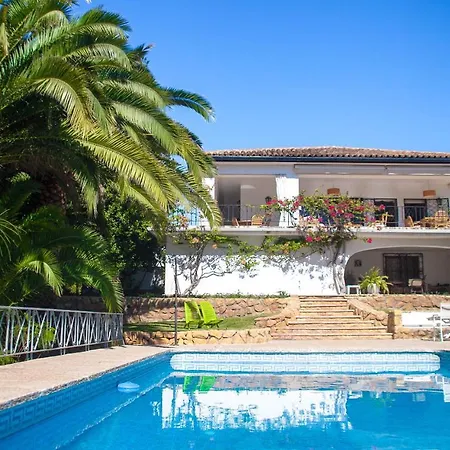Villa Altozano With Pool, Barbeque, Large Garden, And Fantastic Sea Views Benidorm Exterior foto
