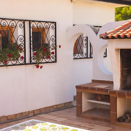 Villa Altozano With Pool, Barbeque, Large Garden, And Fantastic Sea Views Benidorm Exterior foto